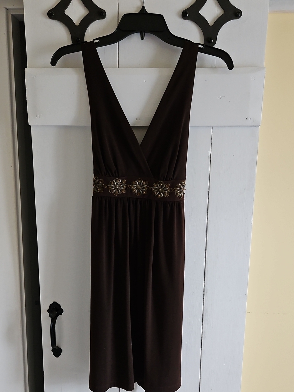 Studio Y Chocolate Brown V-Neck Midi Dress with Beaded Waist